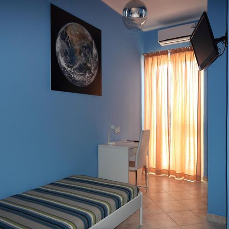 Kosmos Bed & Breakfast Syracuse ห้อง รูปภาพ