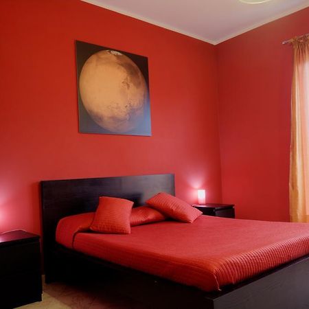 Kosmos Bed & Breakfast Syracuse ภายนอก รูปภาพ