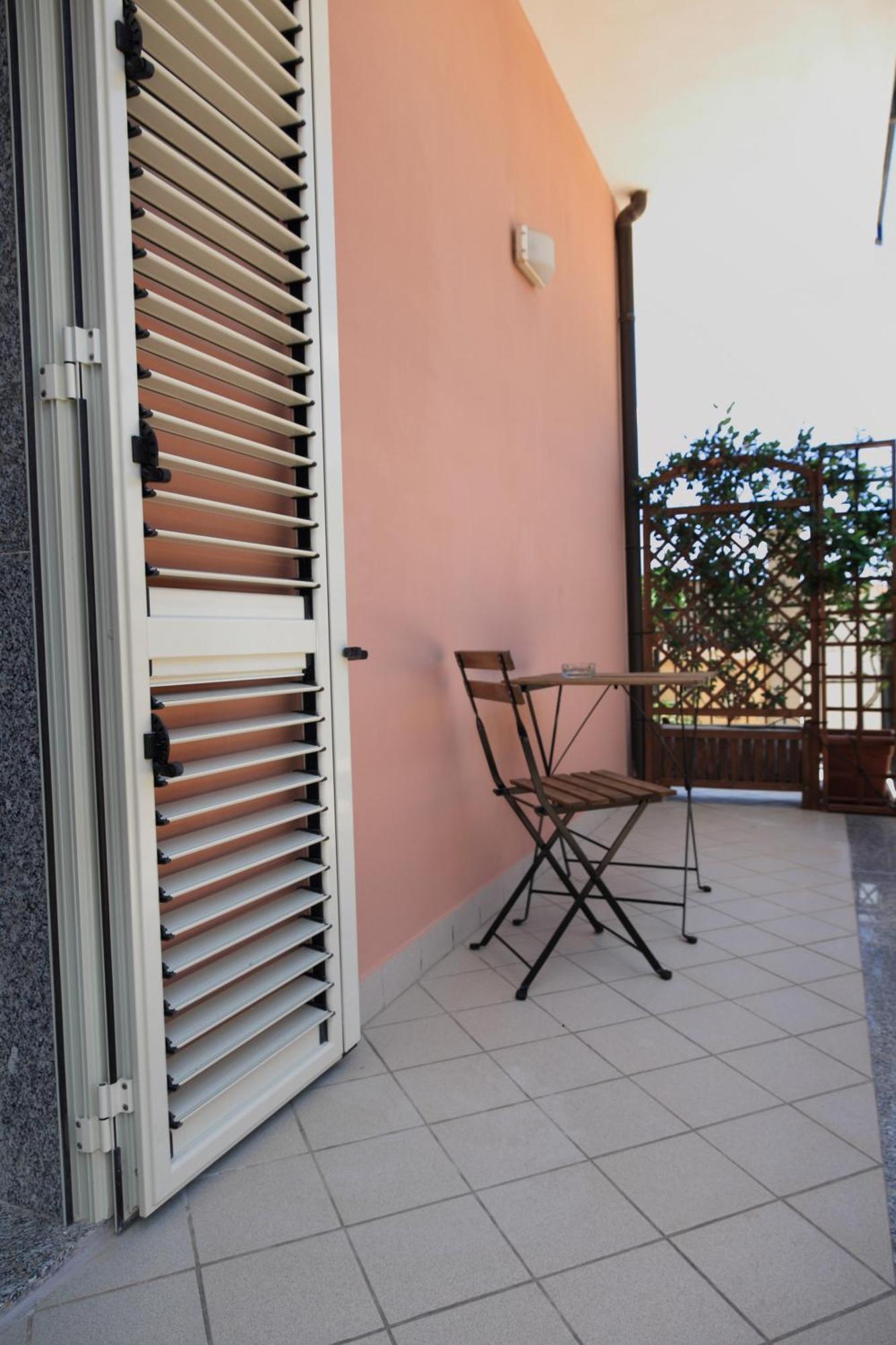 Kosmos Bed & Breakfast Syracuse ห้อง รูปภาพ