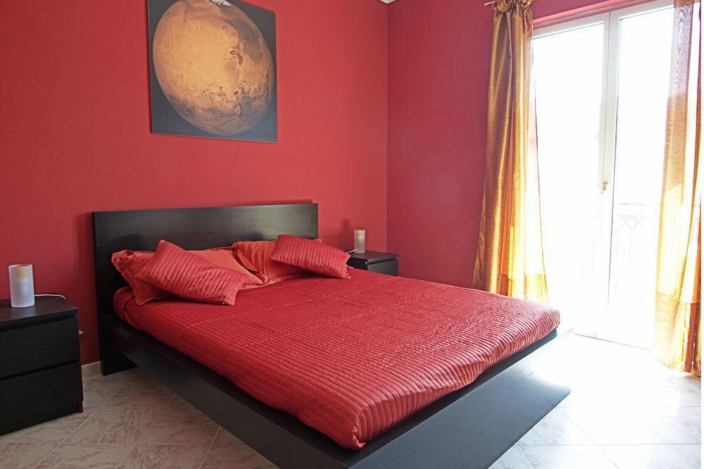 Kosmos Bed & Breakfast Syracuse ภายนอก รูปภาพ