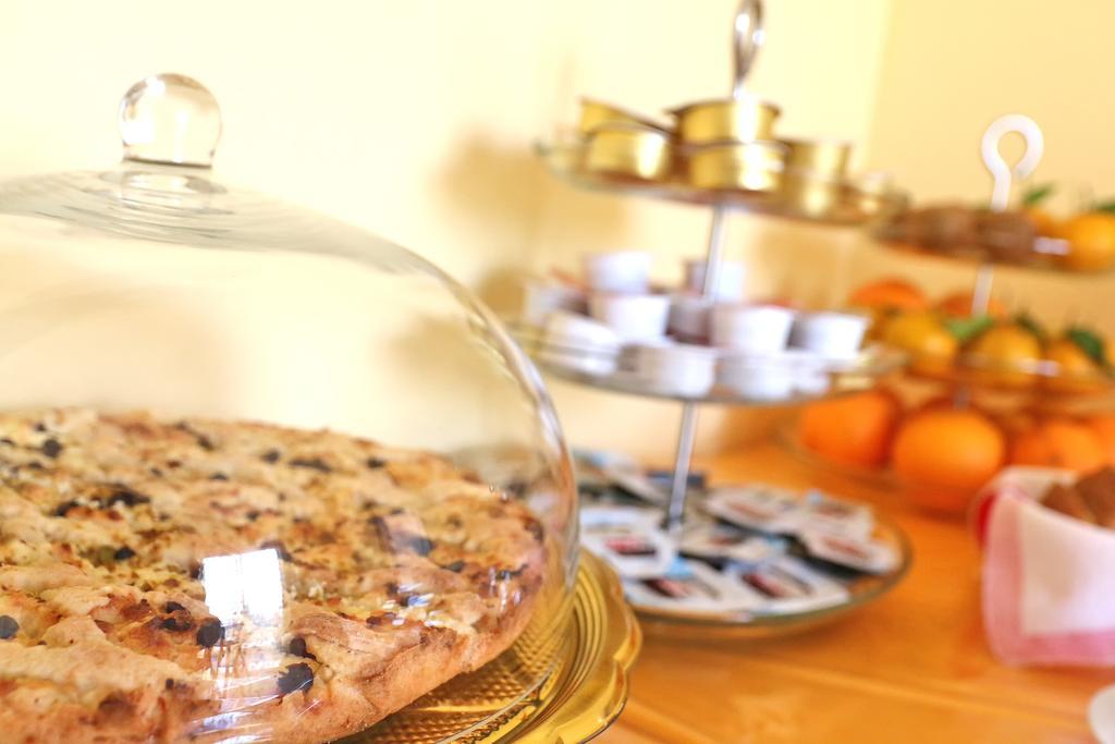 Kosmos Bed & Breakfast Syracuse ภายนอก รูปภาพ