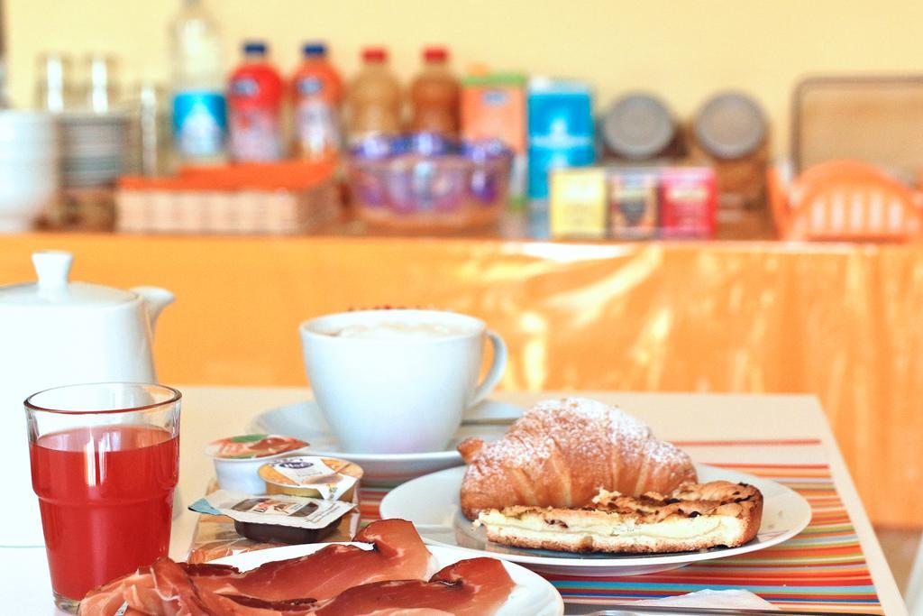 Kosmos Bed & Breakfast Syracuse ภายนอก รูปภาพ